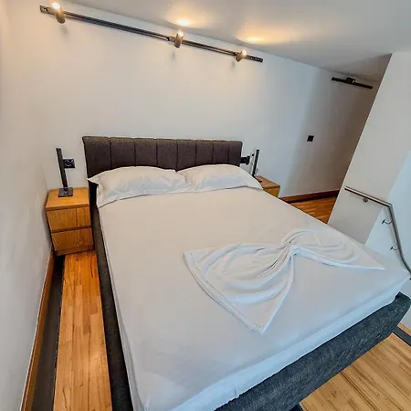 Superior Duplex 2 *